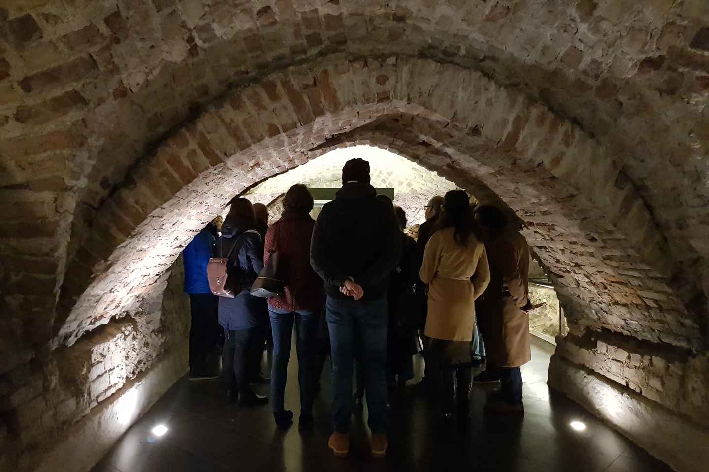 Вильнюс: Экскурсия по катакомбам за 2,5 часа