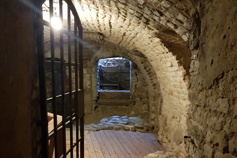 Vilnius: visite des catacombes pendant deux heures et demie