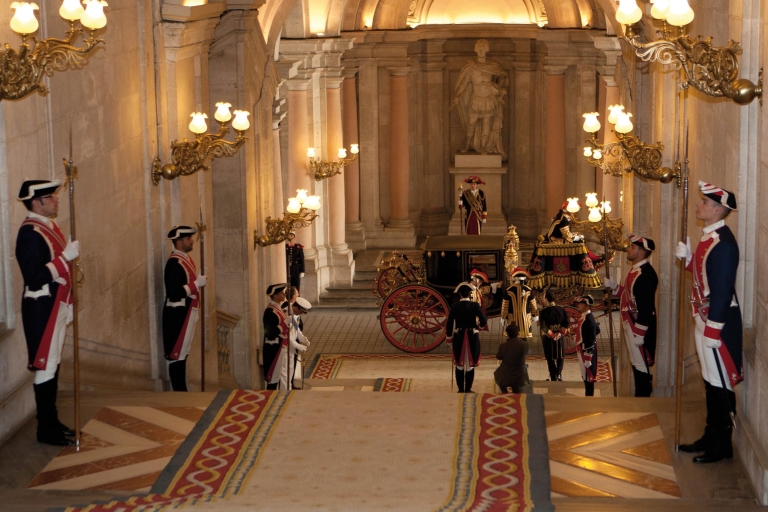 Skip-the-Line Royal Palace of Madrid and Guided Walking Tour Small Group Tour - English