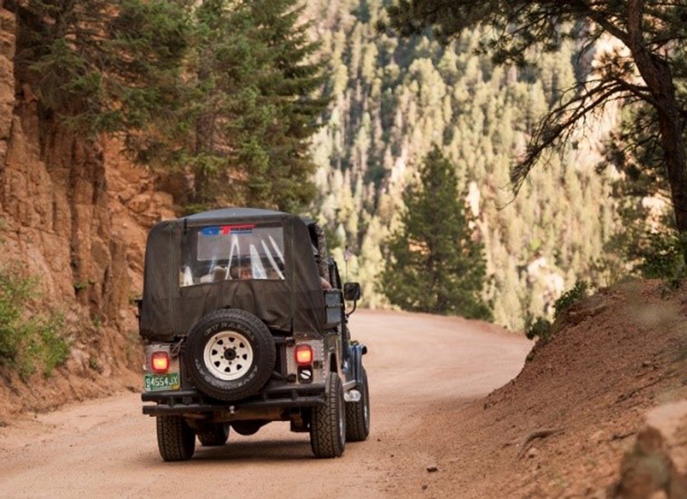 Colorado Springs: Garden of the Gods og Foothills Jeep Tour