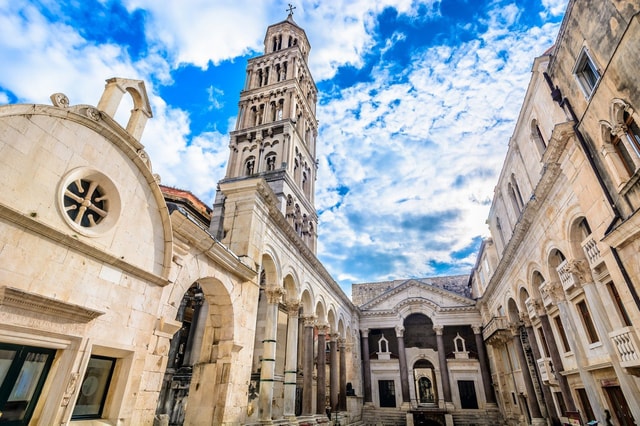 Split: Guided Walking Tour in English