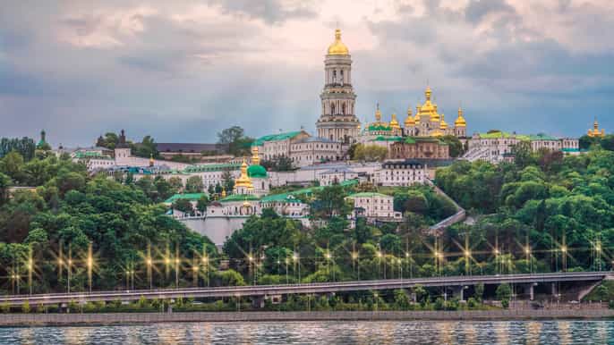 kiev em 180 minutos city sightseeing private tour por auto