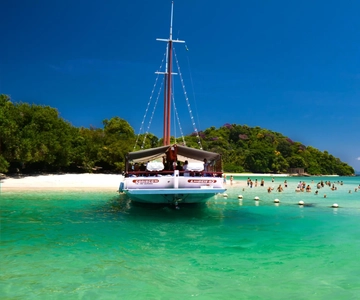 Aventures à Angra et Ilha Grande avec guide et déjeuner