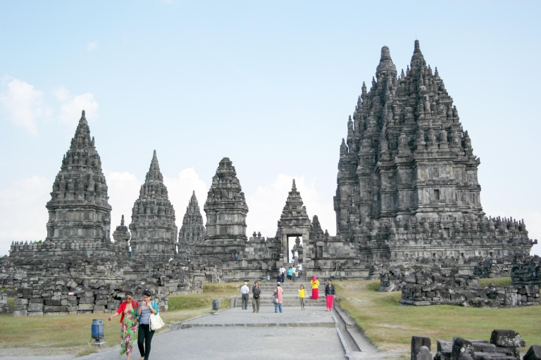 Borobudur-Sonnenaufgang, Merapi, Prambanan-Tempel: Tagestour
