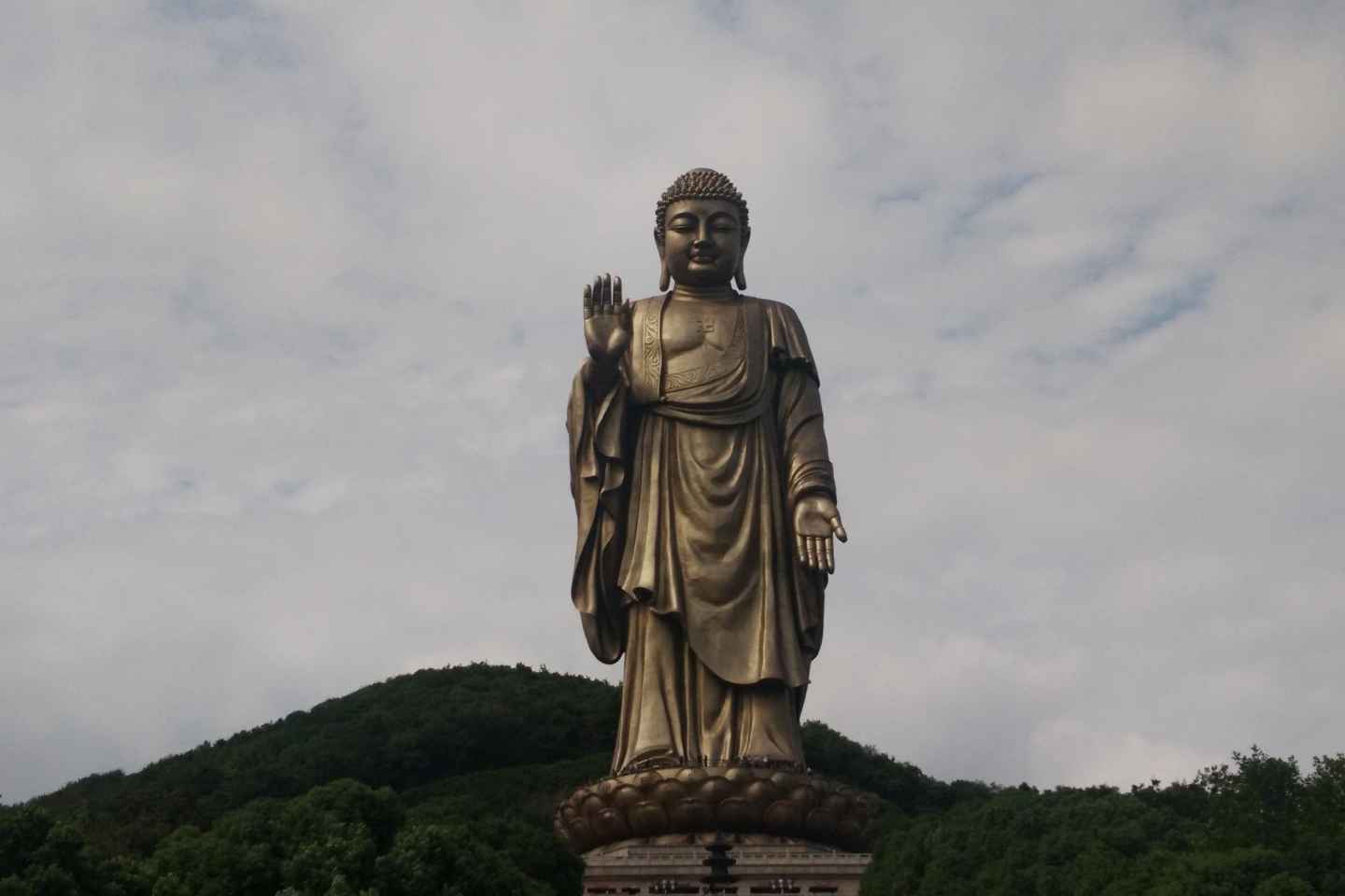 Private Tagestour zum Grand Buddha Wuxi Ling Shan & Tai-See