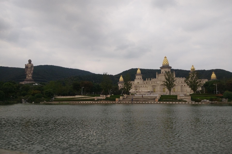 Excursion d'une journée privée à Wuxi Lingshan Grand Buddha et au lac Tai