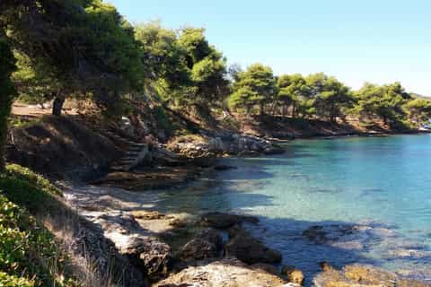 Zadar: Ugljan, Ošljak and Školjić Islands Private Boat Tour