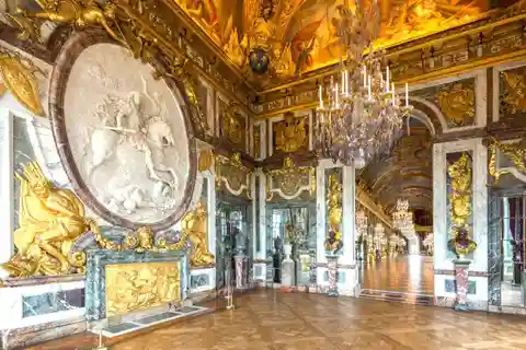 Versailles Palace Visit in Minivan from Paris Half-Day