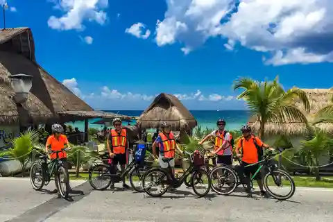 Cozumel: West Coast E-Bike and Snorkeling Tour