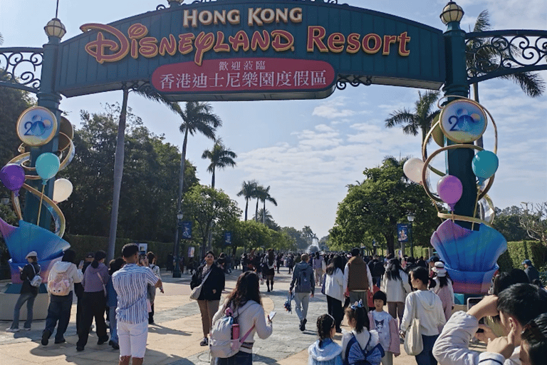 Hong Kong: Disneyland Entry Ticket (Early Access) & Transfer