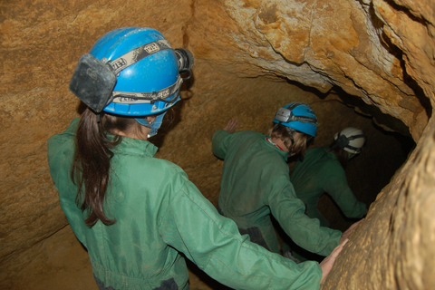 Budapest: Underground Caving Adventure Tour