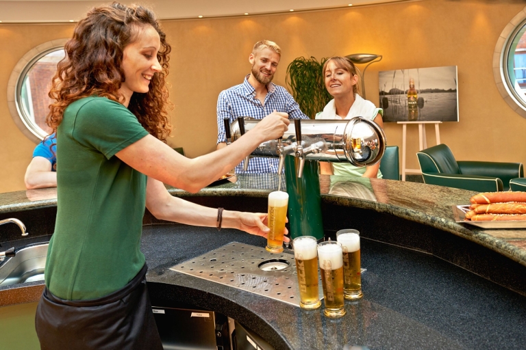 Bremen: 3-stündige Beck's-BrauereiführungTour auf Englisch