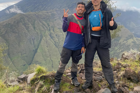 Mount Rinjani Green Summit 2d 1n tour2 dagen en 1 nacht tocht naar de groene top van de Rinjani