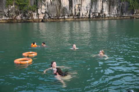Halong Bay: 2 Days 1 Night - Rosa Boutique 4-Star Cruise