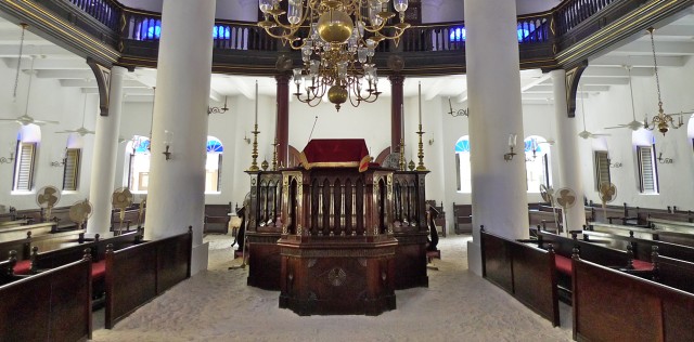 Visit 3-Hour Jewish Heritage of Curacao in Willemstad