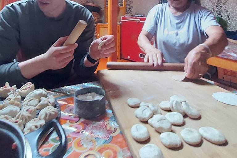 Nomad Family Home Stay in Arkhangai Province
