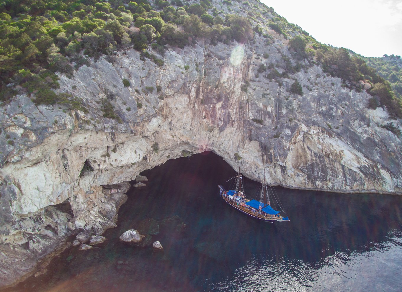 Fra Nydri: Lefkada Forgotten Islands Day Cruise med frokost