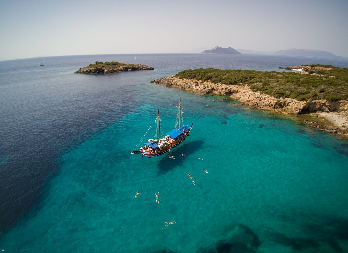 Fra Nydri: Lefkada Forgotten Islands Day Cruise med frokost