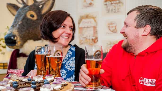 riga food and beer evening walking tour