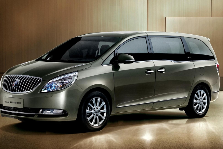 Shanghai: Private 1-Way Airport Transfer
