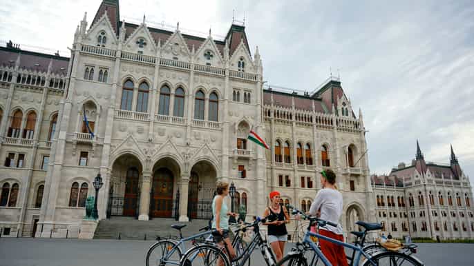 budapest 3hour small group bike tour