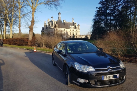 Disneyland Paris: Private Transfer from/for Orly Disneyland Paris: Private Return Transfer from/to Orly