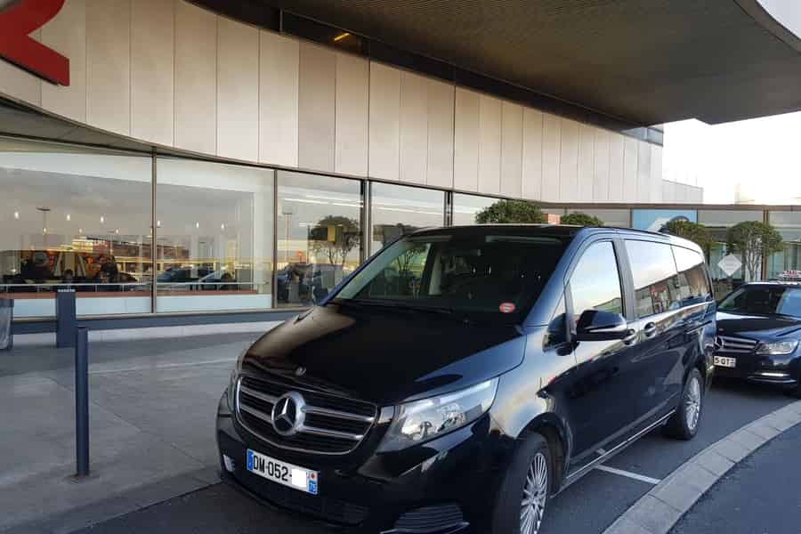 Disneyland Paris: Privater Flughafentransfer zum/vom Flughafen CDG. Foto: GetYourGuide Disneyland Paris: Privater Flughafentransfer zum/vom Flughafen CDG. Foto: GetYourGuide