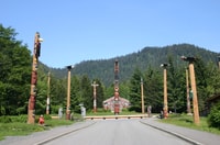 Ketchikan, Tote Pole, Wildlife & City Trolley Tour - Housity