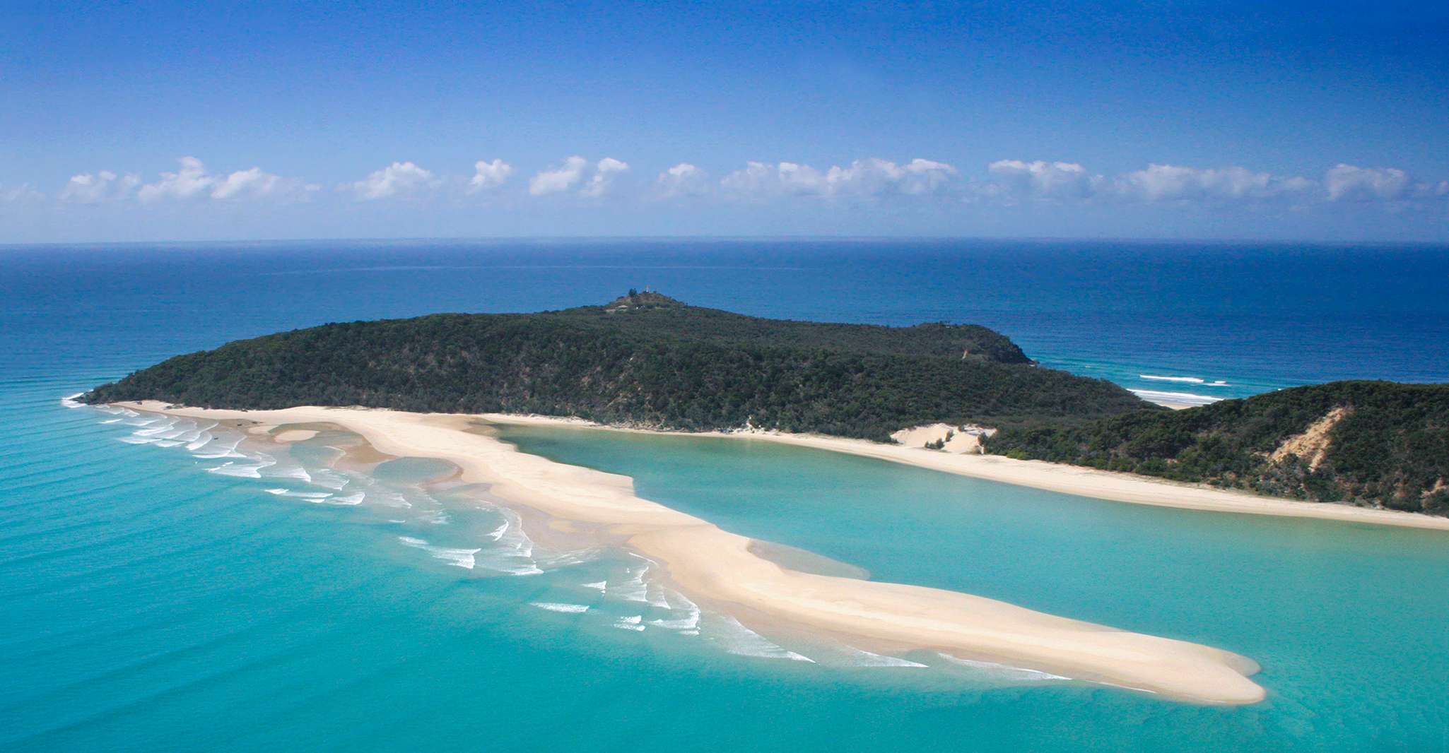 Noosa to Rainbow Beach, 4-Wheel Drive Tour in Great Sandy NP - Housity