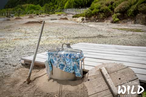Ponta Delgada: Furnas Hot Springs Night Tour with Dinner
