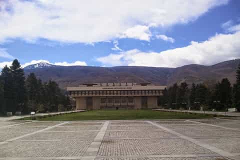 Half-Day Private Tour: Sofia, Boyana Church & History Museum