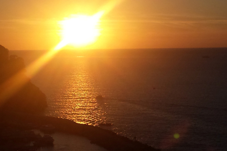 Experiencia en barco al atardecerOpción Estándar