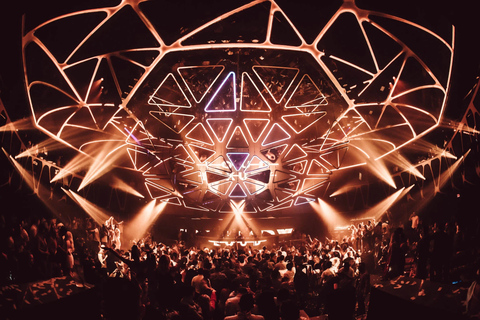 Las Vegas: Night Out at Clubs with Free Drinks and Party Bus Latin Club Crawl