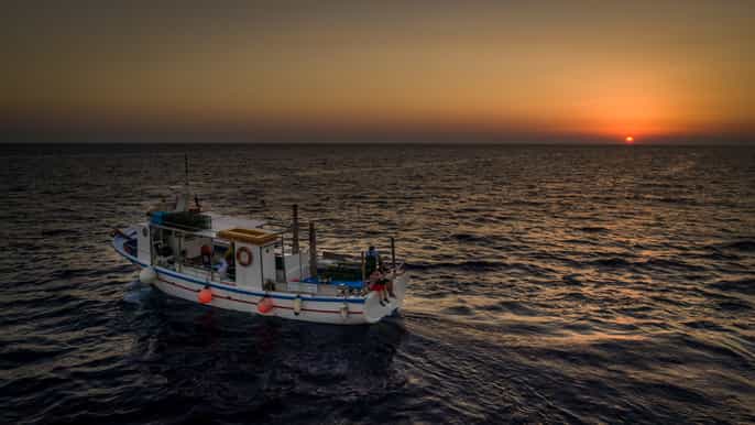 santorini sunset fishing trip with dinner and drinks