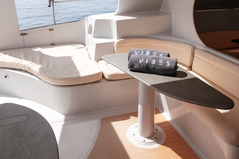 Phuket Luxury Small Group Yacht Tour & Water Toys & Racha