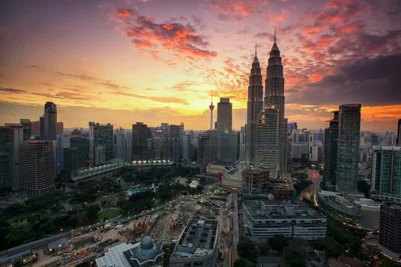 Kuala Lumpur City Tour with KL Tower Ticket