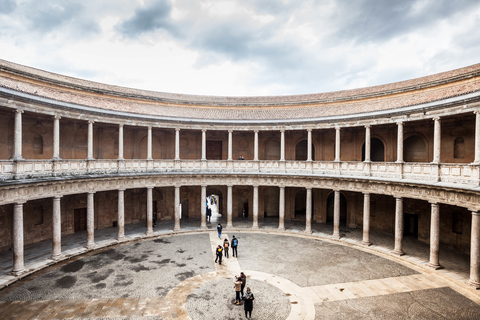 Granada: Last minute ticket Alhambra Tour