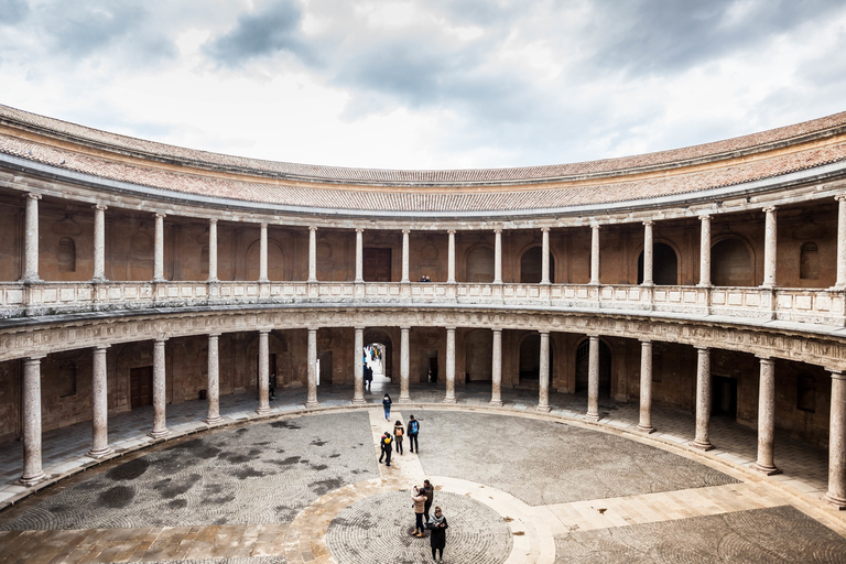 Granada: Last minute ticket Alhambra Tour