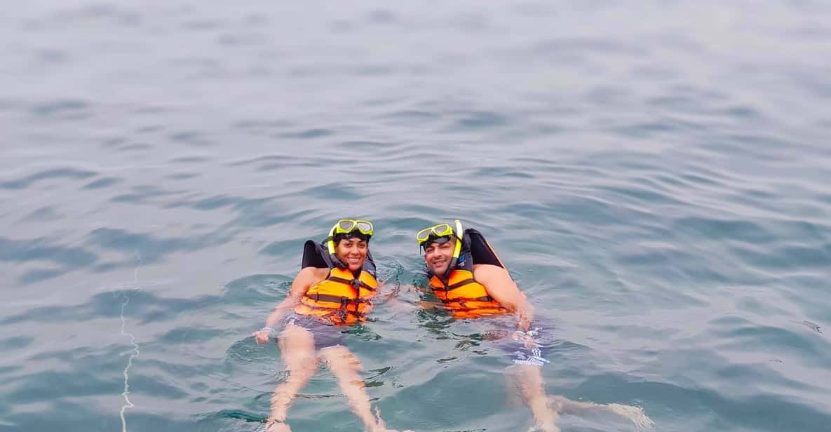 Krabi: 4 Islands Day Trip by Speedboat Including Lunch Box