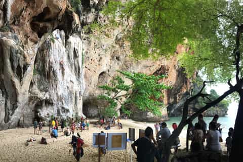 Krabi: 4 Islands Day Trip by Speedboat Including Lunch Box