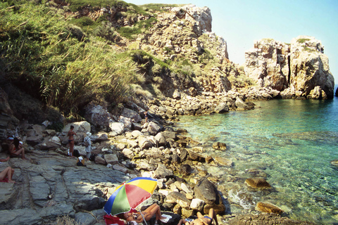 Crociera privata in motoscafo sulla costa meridionale dell&#039;isola di Sifnos