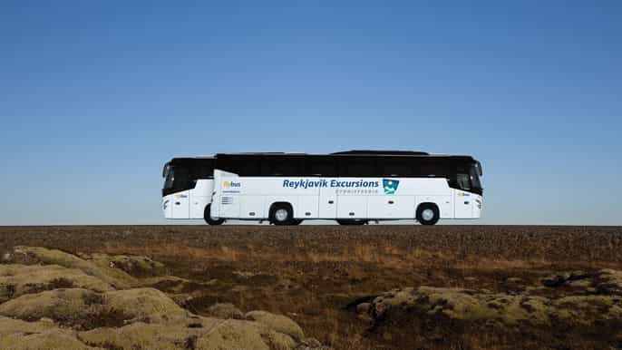 transfer between keflavik airport reykjavik city center