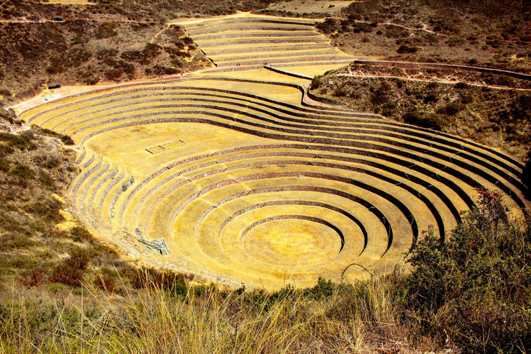 Sacred Valley + Machupicchu 2D/1N Valle Sagrado + Machupicchu 2D/1N (return by train)