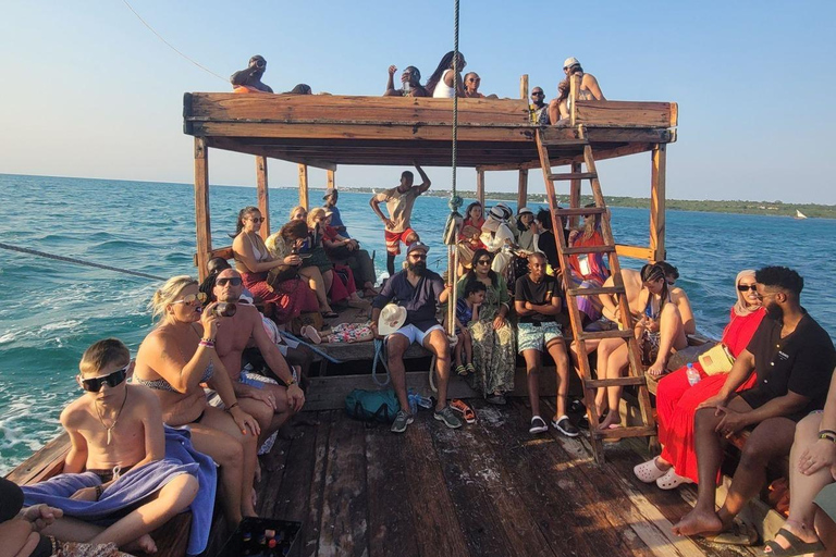 Zanzibar:Mnemba–Snorkeling,Dolphin ,Star fish & Sunset Dhow
