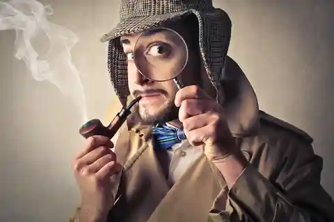 Crime Challenge Málaga - Sua Investigação Turística