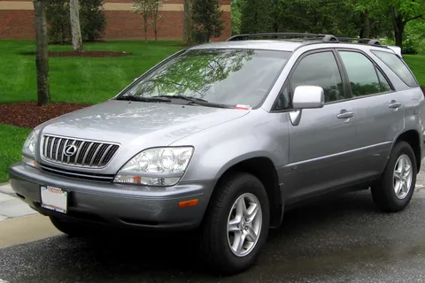 Phnom Penh to Siem Reap by Private Car or Minivan
