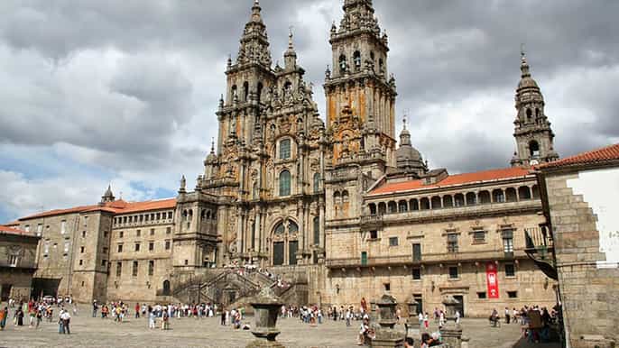 tour in macchina privata santiago de compostela e viana do castelo