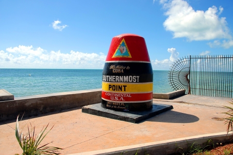 Van Miami: Key West Tour met watersportactiviteitenTour van een hele dag met een boot met glazen bodem