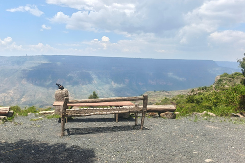 Addis Ababa: Debre Libanos Monastery & Jemma Valley Tour