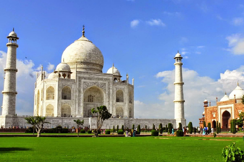 De Jaipur: visite privée du même jour au Taj MahalTour avec voiture et chauffeur